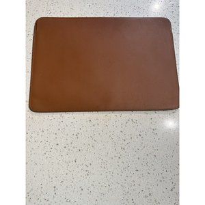 Apple MacBook Pro Brown Laptop Bag - MWV92ZMA